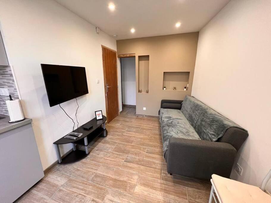 Photo of Livingroom in Arcueil