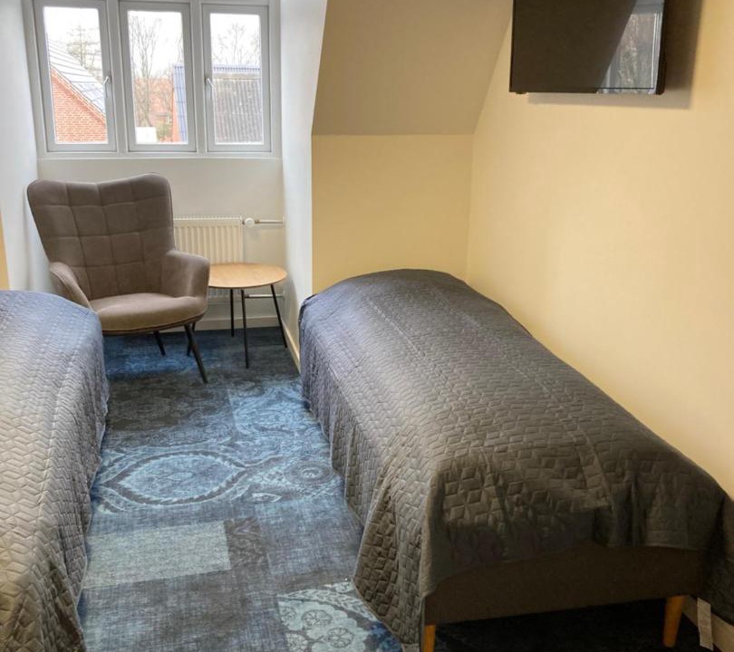 Photo of Others in Sig