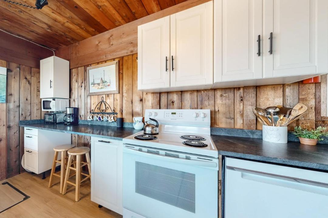 Photo of Others in Aquinnah