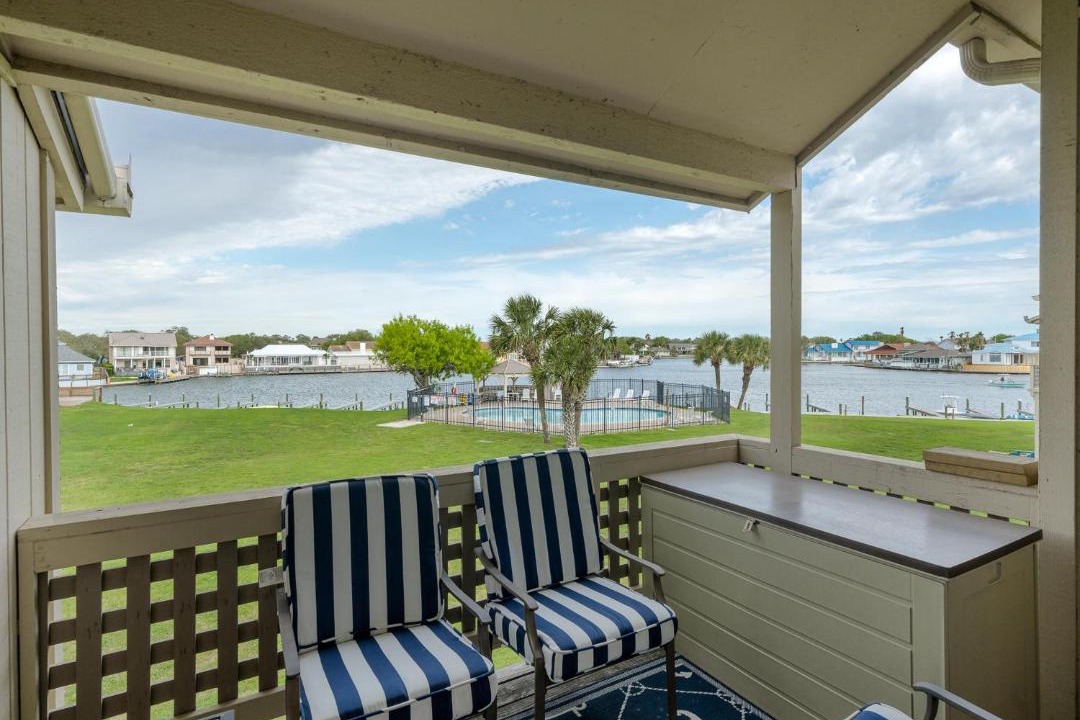 Photo of Others in Harbor Oaks