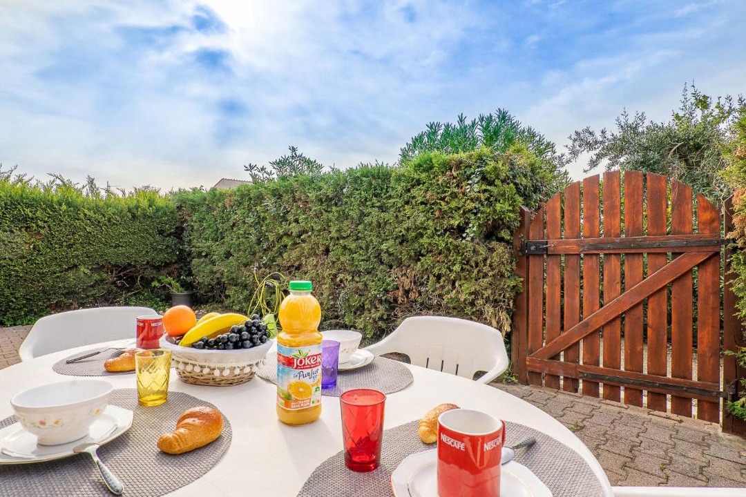 Photo of Patio Balcony in Sainte-Marie-la-Mer