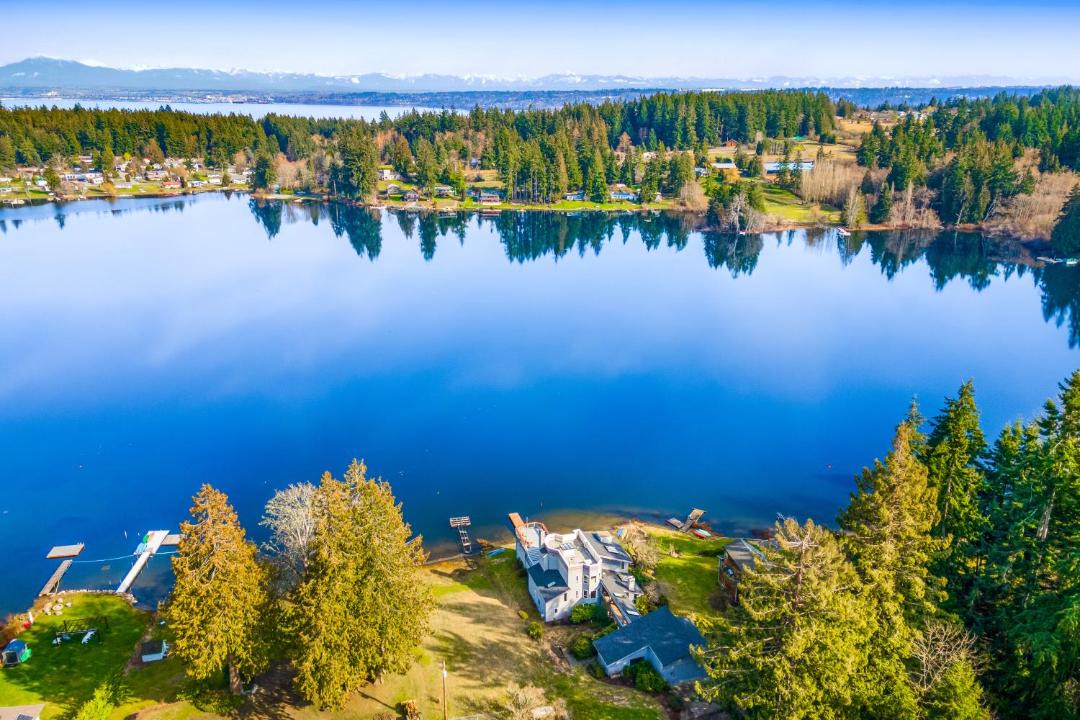 Photo of Others in Clinton