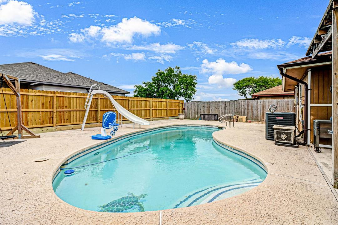 Photo of Others in South Side