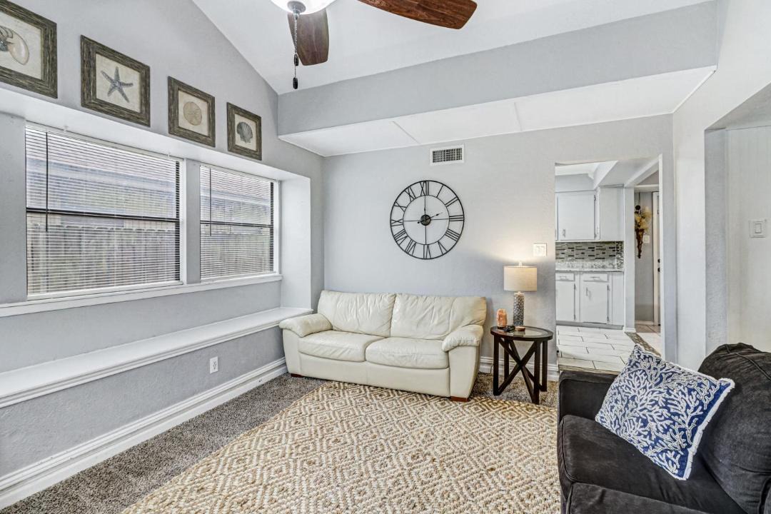 Photo of Others in South Side