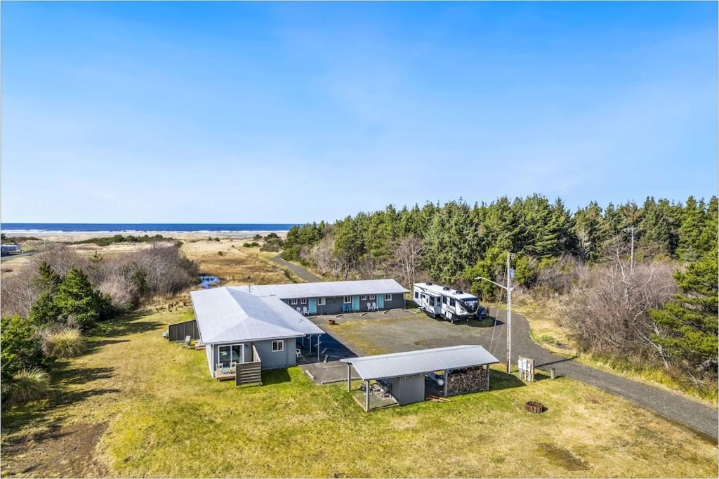 Photo of Others in Grayland