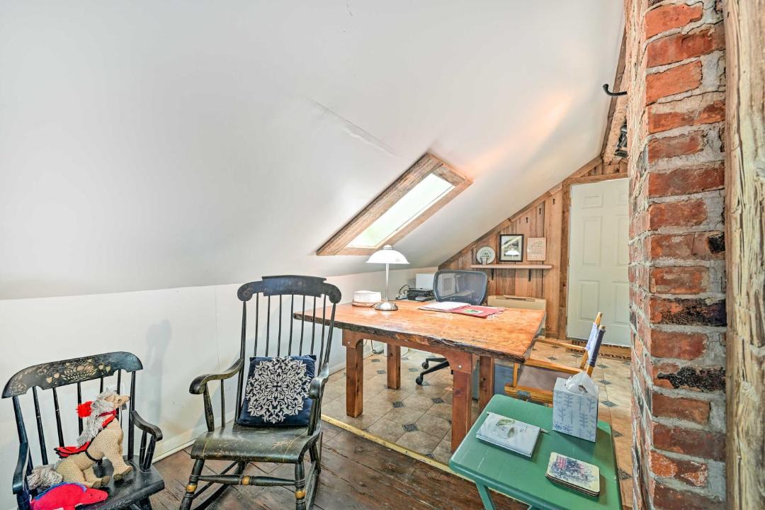 Photo of Others in Fleischmanns