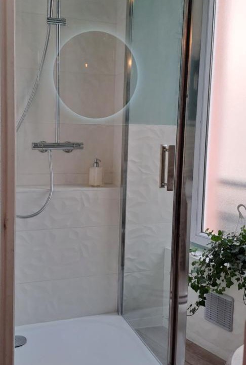 Photo of Bathroom in Cholet