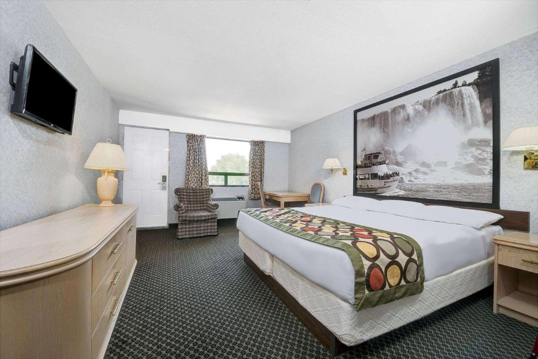 Photo of Bedroom in Silvertown