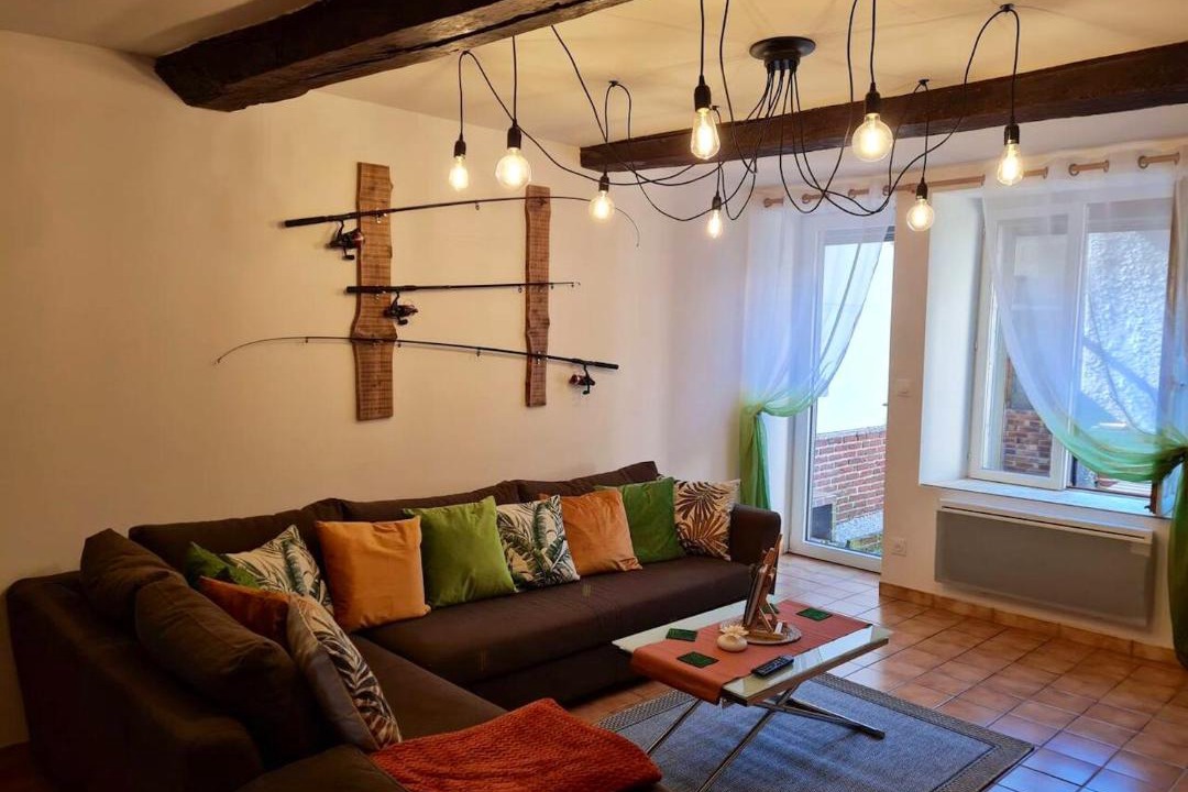 Photo of Livingroom in Deville