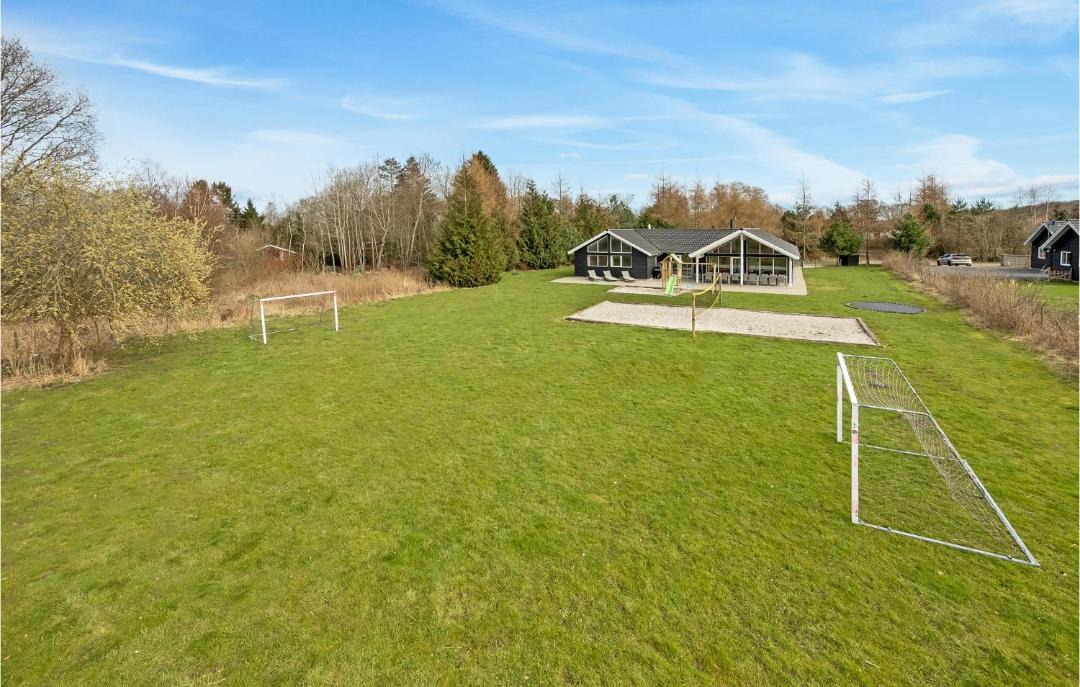 Photo of Others in Fjellerup