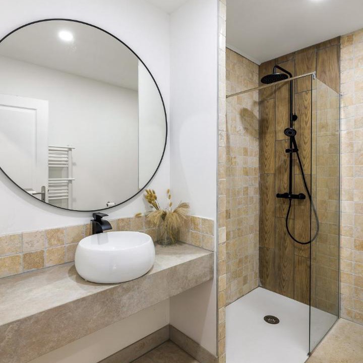 Photo of Bathroom in Cosne-Cours-sur-Loire