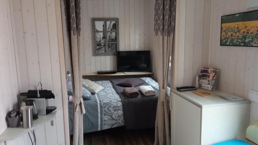 Photo of Others in Noyers