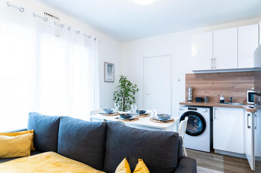 Photo of Others in Peloux-Mail