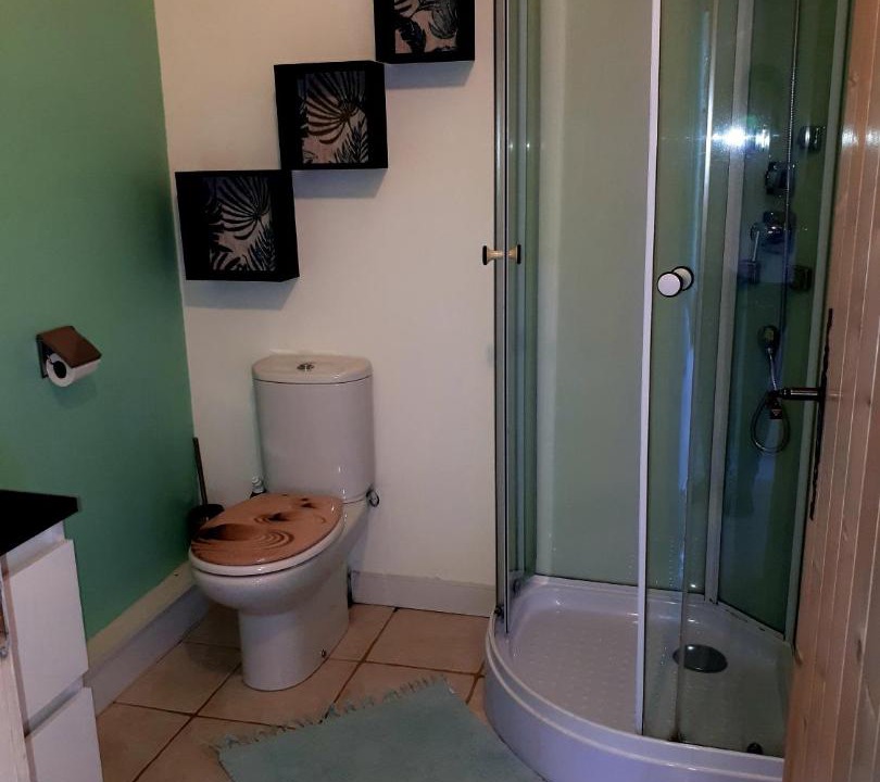 Photo of Others in Fa