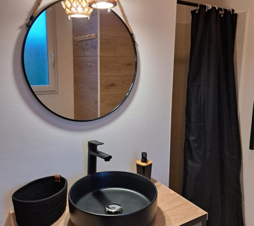 Photo of Bathroom in Huisnes-sur-Mer