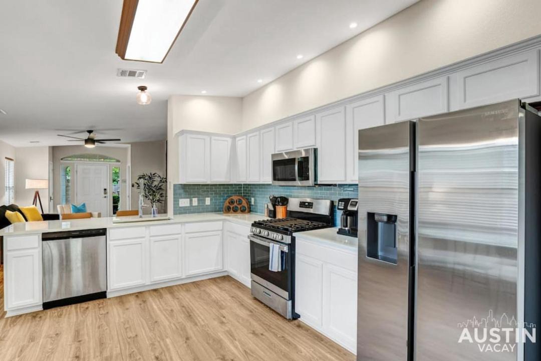 Photo of Kitchen in Olympic Heights
