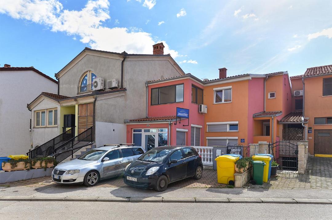 Photo of Buildings in Vintijan
