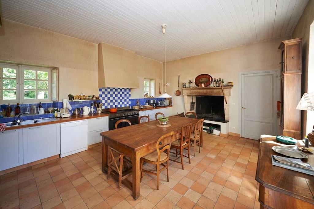 Photo of Others in Beguey