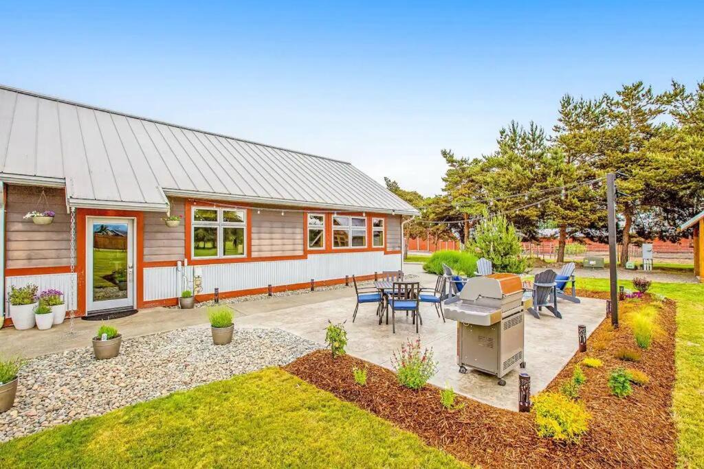 Photo of Buildings in Sequim