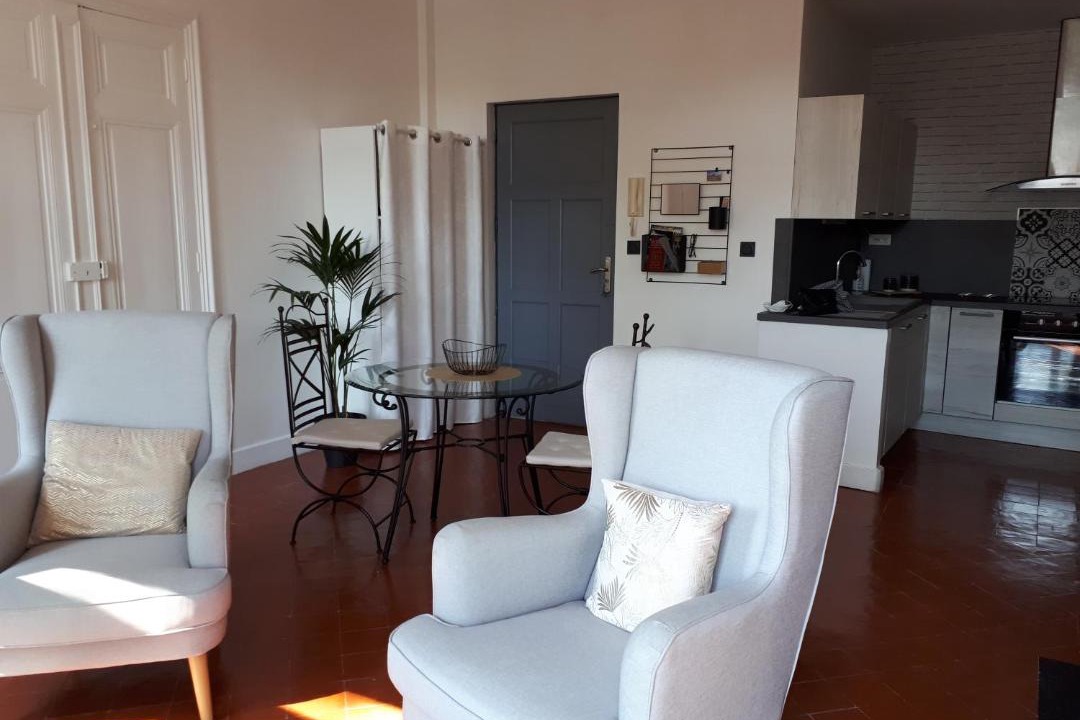 Photo of Livingroom in Anatole France