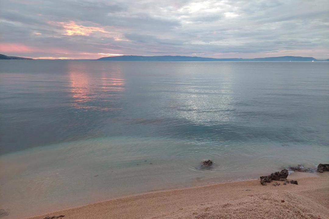 Photo of Others in Cres
