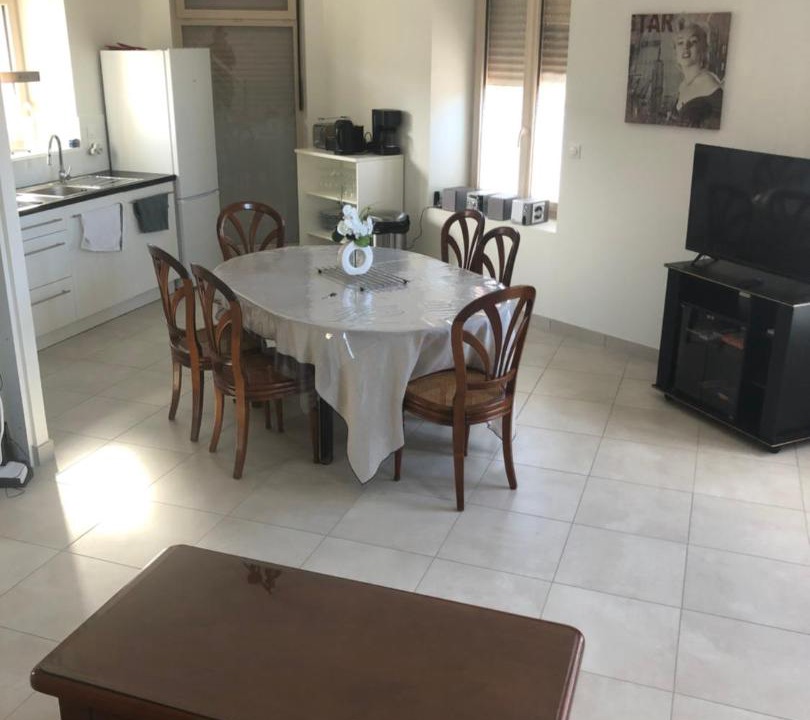 Photo of Livingroom in Saint-Malon-sur-Mel