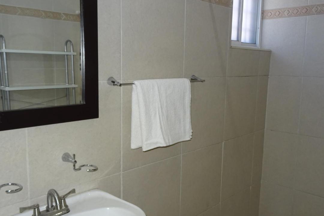 Photo of Bathroom in Marfil