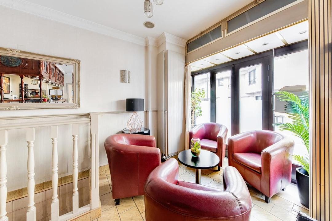 Photo of Others in Levallois-Perret