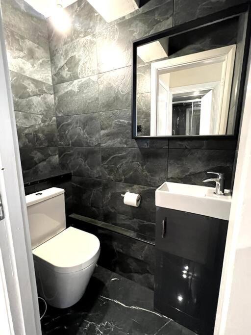 Photo of Bathroom in Sutton South