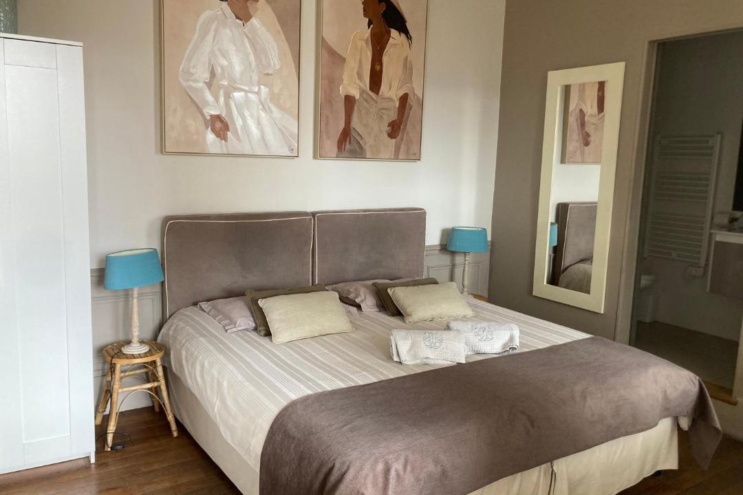 Photo of Bedroom in Avize