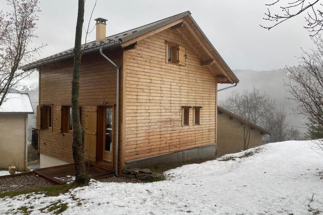 Photo of Buildings in Montclar