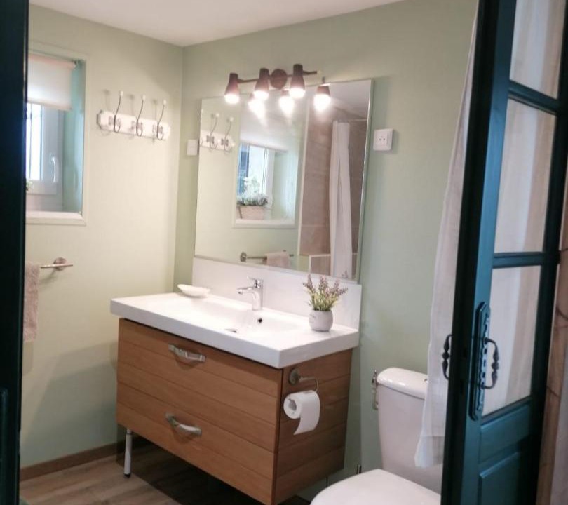 Photo of Bathroom in Montain