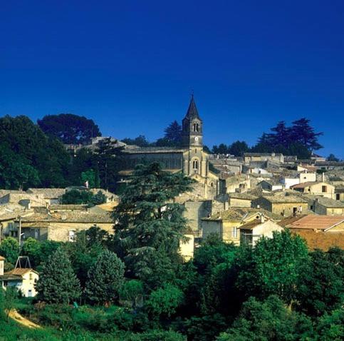 Photo of Buildings in Collias