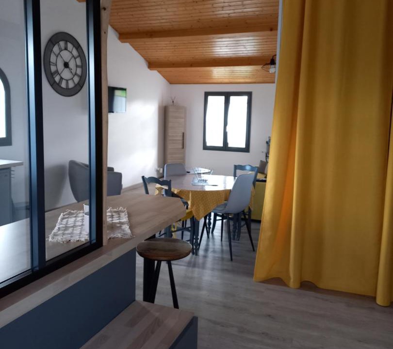 Photo of Livingroom in Les Fosses