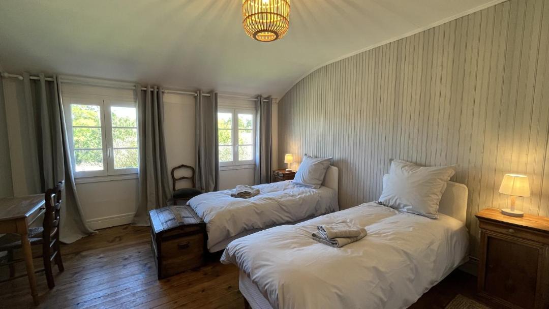 Photo of Bedroom in Saint-Quentin-en-Tourmont
