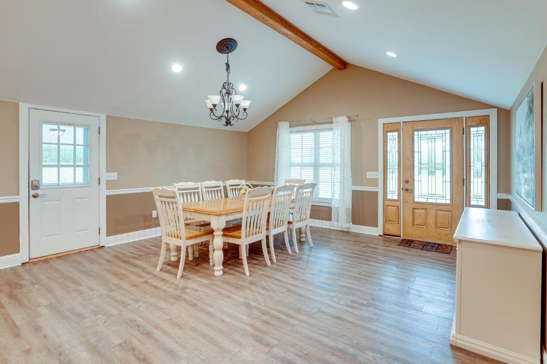 Photo of Livingroom in Lawson