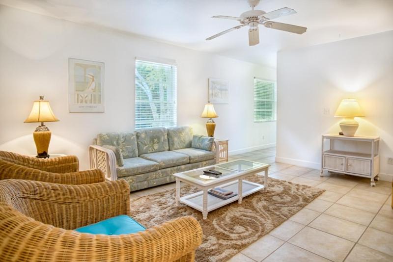 Photo of Livingroom in Captiva