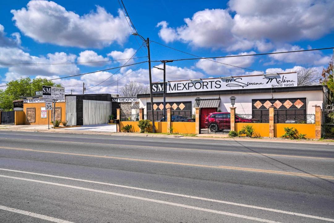 Photo of Buildings in Western Division