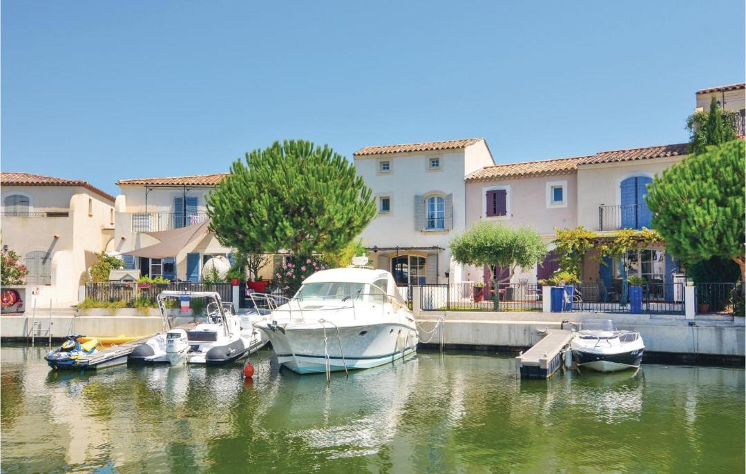 Photo of Others in Aigues-Mortes
