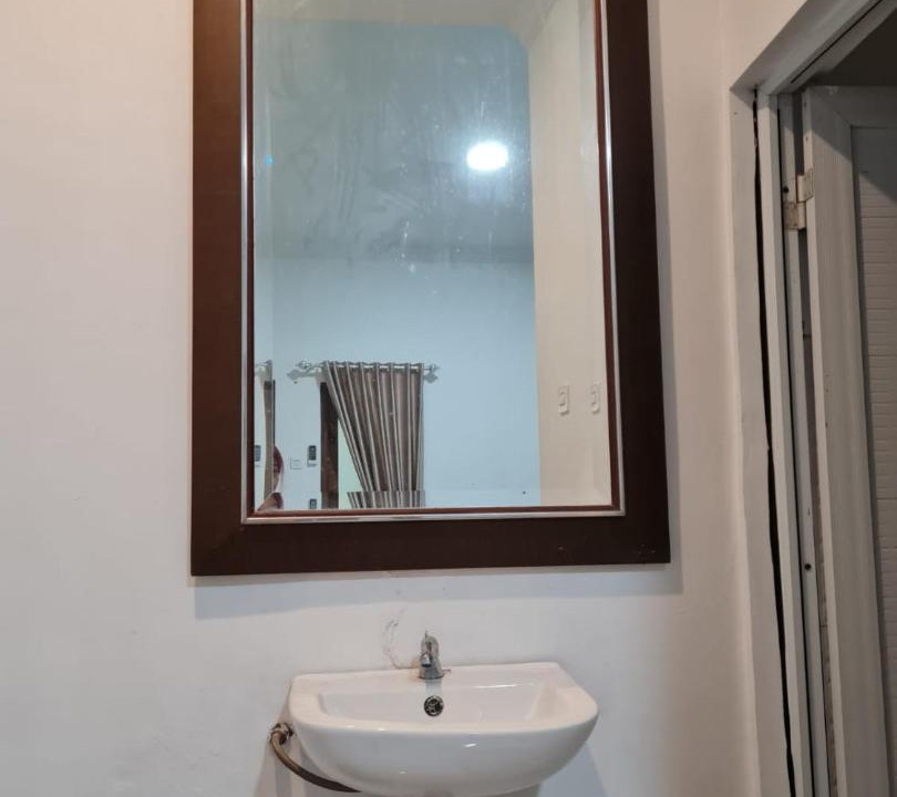 Photo of Bathroom in Laweyan