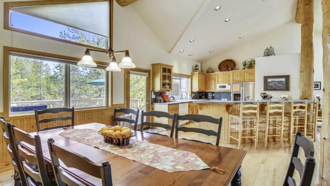 Photo of Kitchen in Sunriver