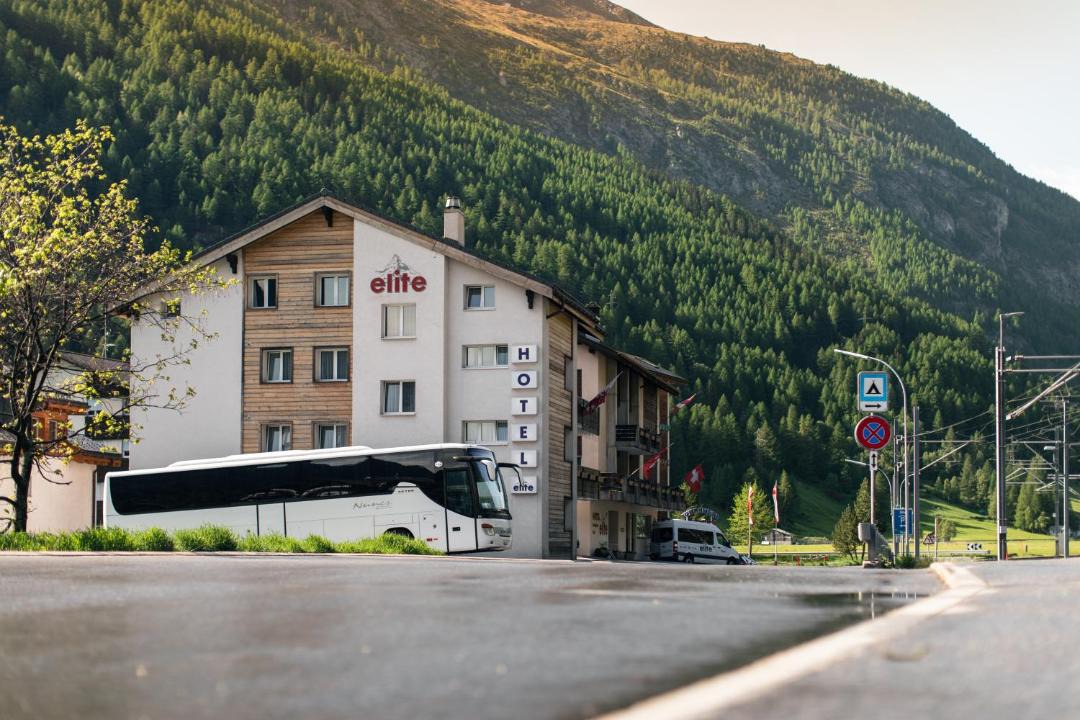 Photo of Others in Taesch