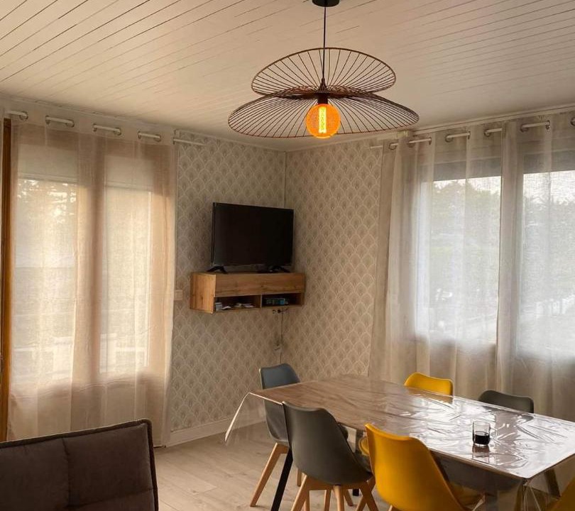Photo of Livingroom in Hauteville-sur-Mer