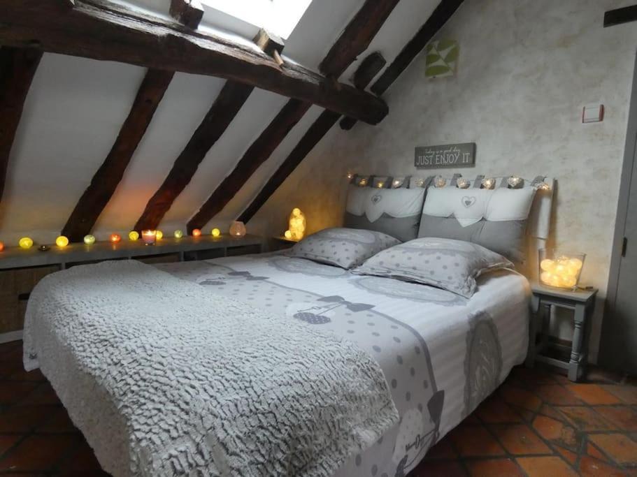 Photo of Bedroom in Saint-Cyran-du-Jambot