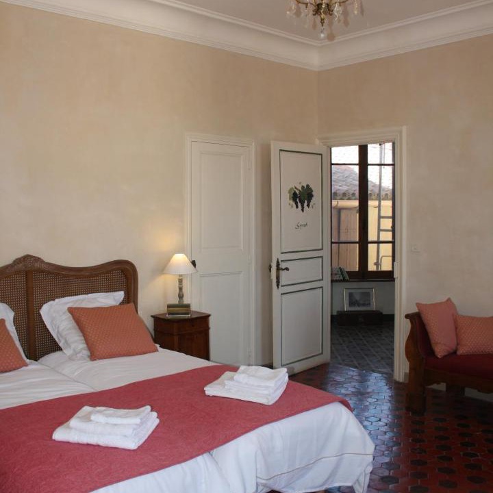 Photo of Others in Thezan-des-Corbieres