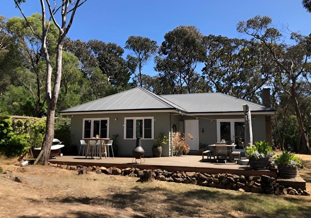 Photo of Others in Metcalfe East