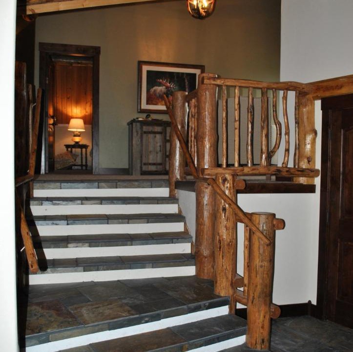 Photo of Others in Victor