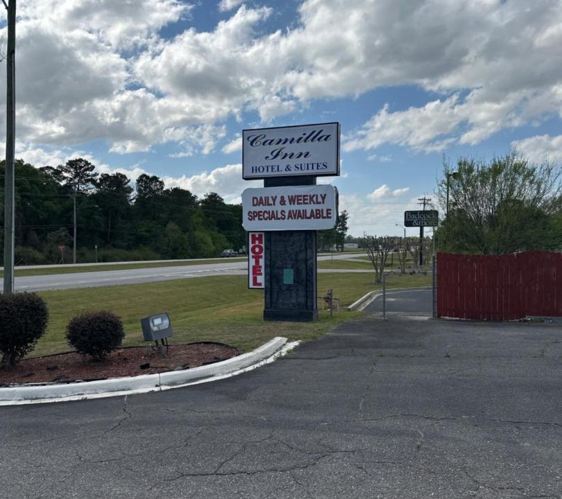 Photo of Others in Camilla