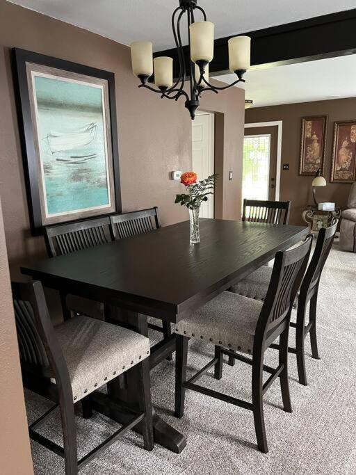 Photo of Livingroom in Iron Mountain
