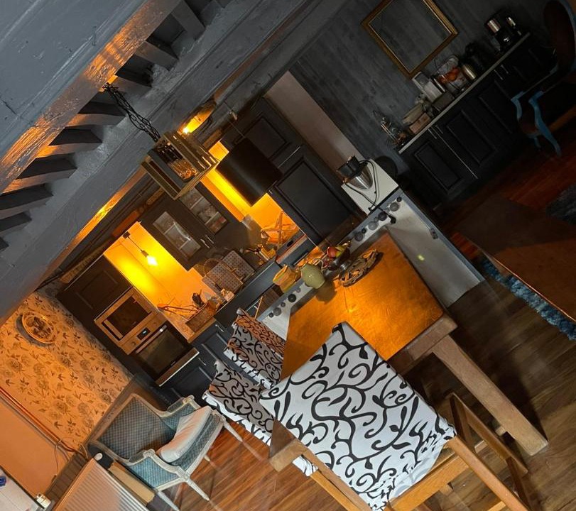 Photo of Livingroom in Saint-Andre-le-Desert